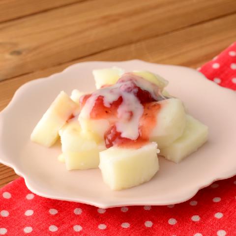 もちもちミルクもち　～れん乳いちご～