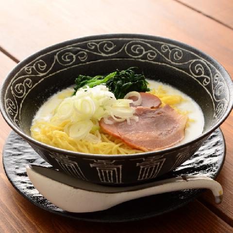 減塩ミルクラーメン