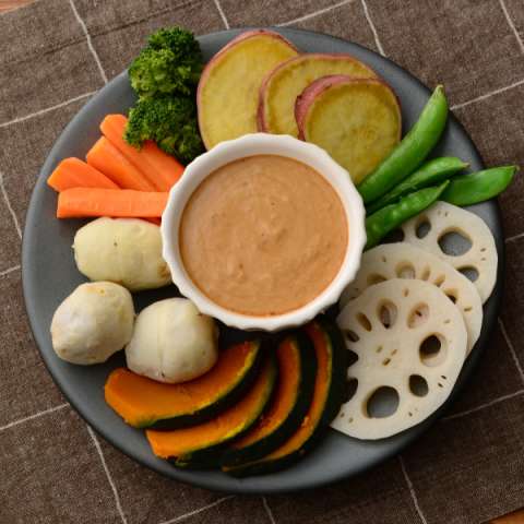 おなかが喜ぶ♪赤みそビヒダスディップ～温野菜と一緒に食べる～