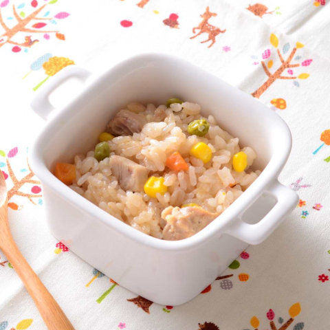 赤いやさいジュレのトマト炊き込みごはん