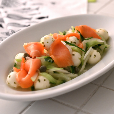 レモンハーブ香るサーモンマリネ