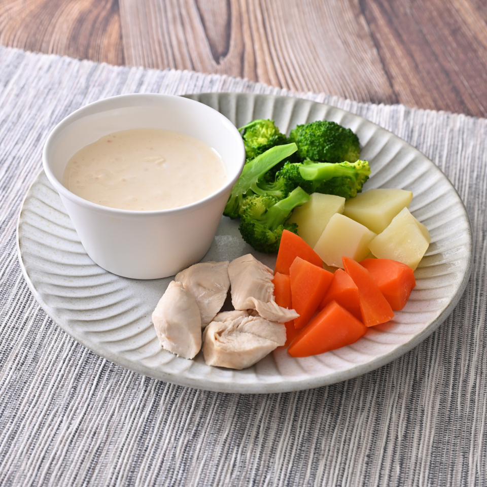 パルテノみそだれで味わう温野菜と鶏ささ身～適塩～