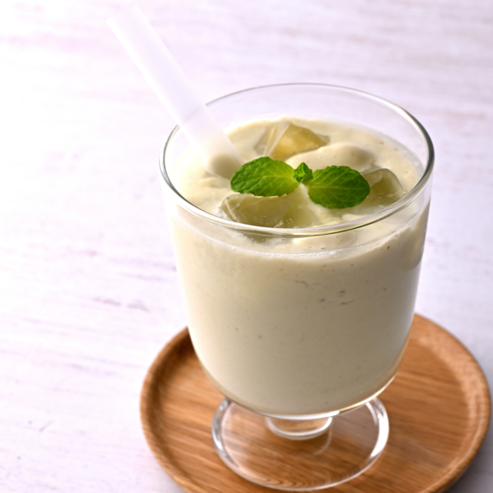 アボカドとバナナの腸活スムージー