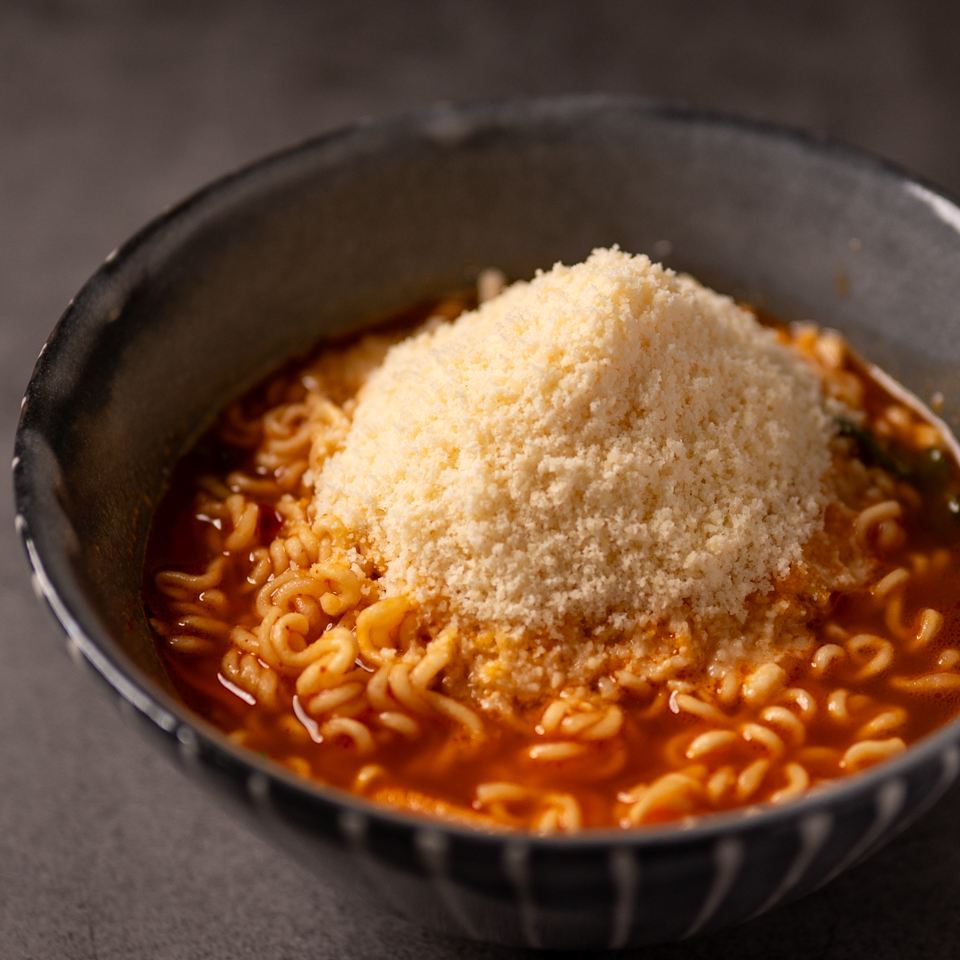追いパルメの旨辛ラーメン