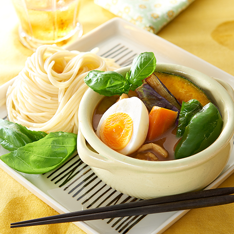 スープカレーのパスタつけ麺