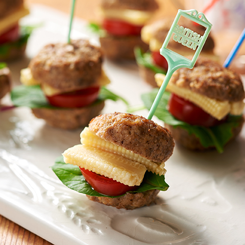 パルメたっぷりミートボールバーガー