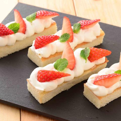 いちごのエアーチーズスティック