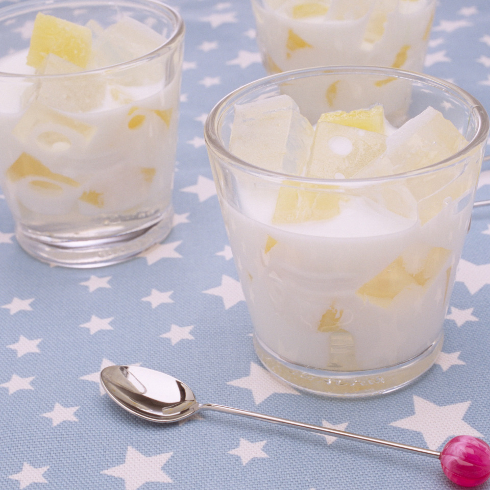 シュワシュワ寒天inミルクシロップ