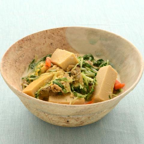 あさりと高野豆腐のミルク卵とじ